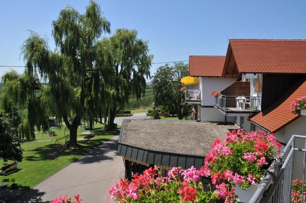 Landhotel Schellenberg Uberlingen Zewnętrze zdjęcie