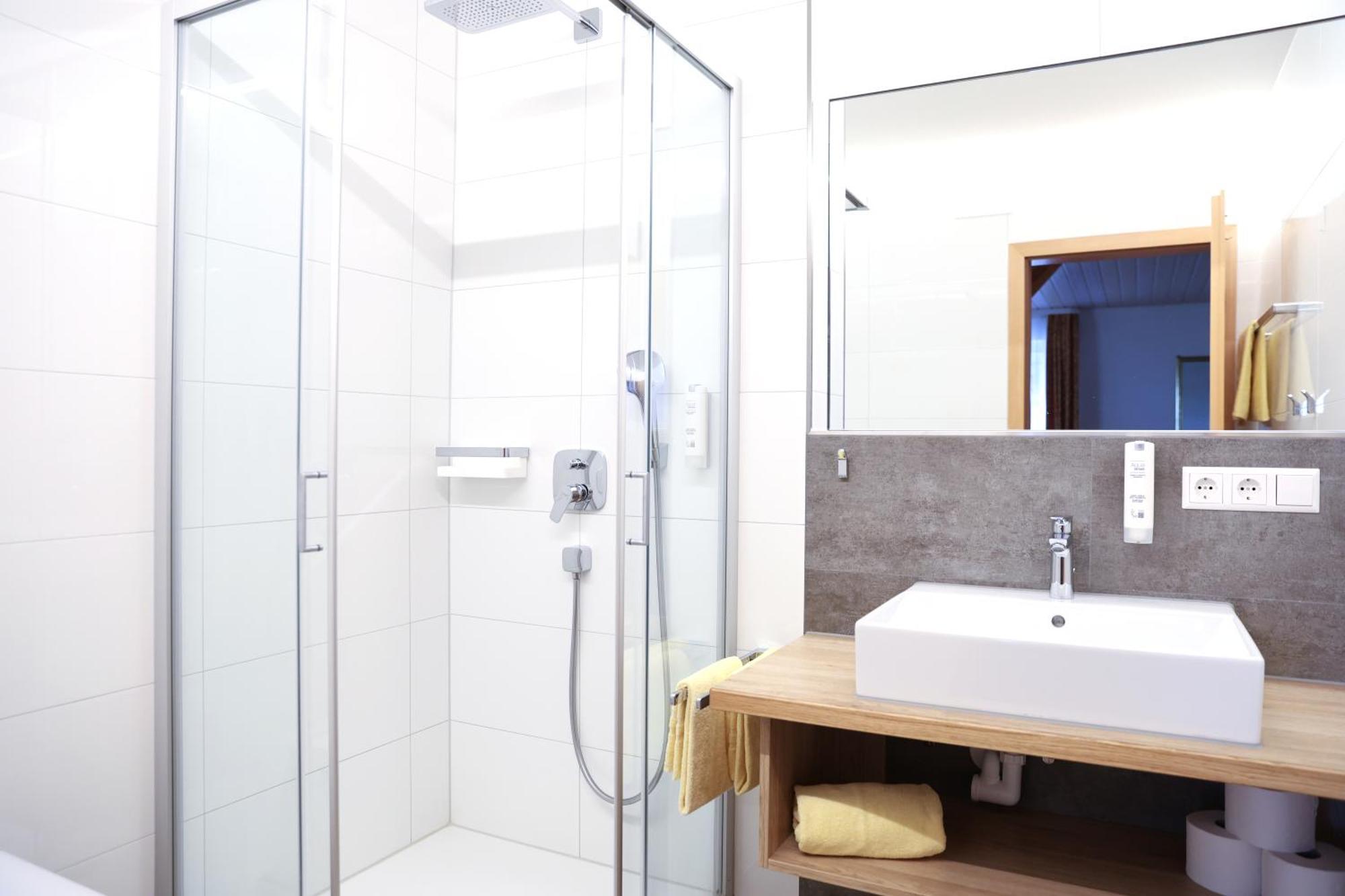 Landhotel Schellenberg Uberlingen Zewnętrze zdjęcie